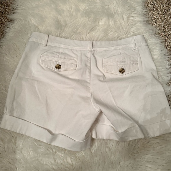 Banana Republic City Chino Shorts - Picture 3 of 4